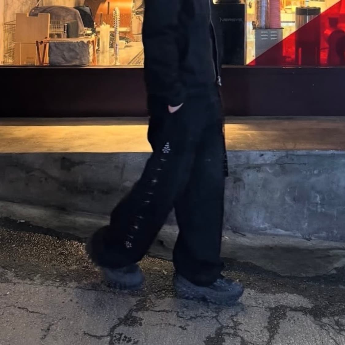 발렌시아가 디펜더 스니커즈 상품이미지5