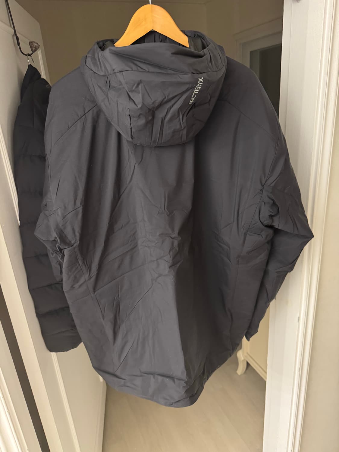 2XL 아크테릭스 아톰 헤비웨이트 블랙 후디 자켓 / 패딩 상품이미지2