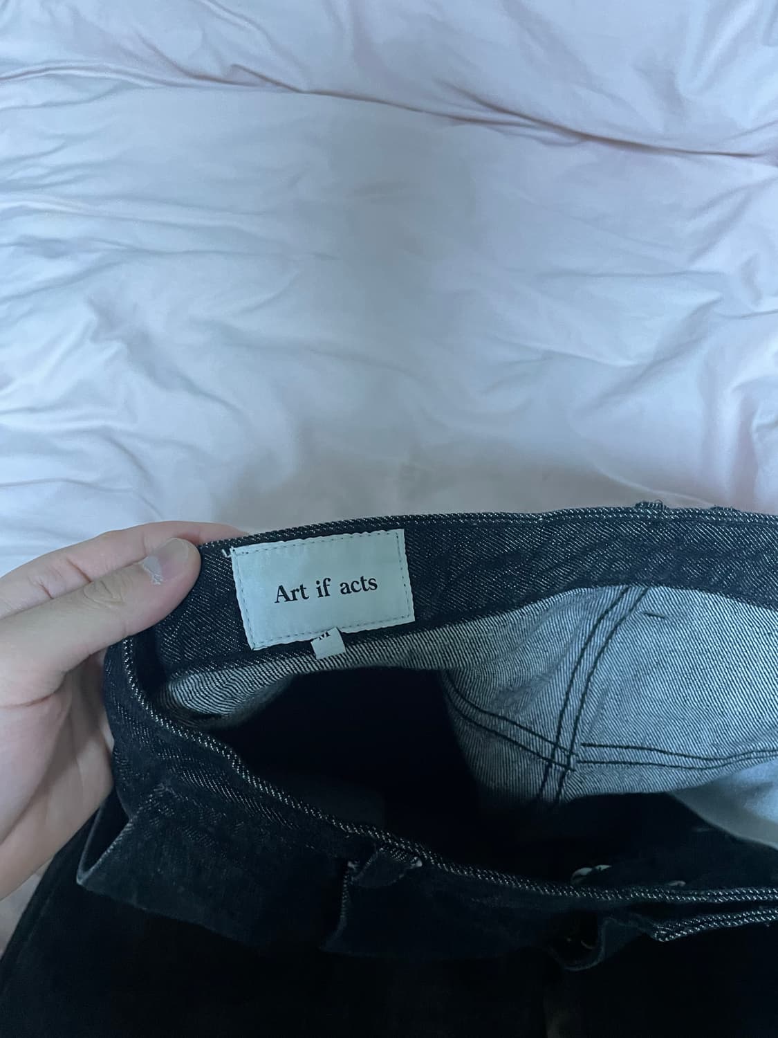 아트이프액츠 원턱 커브드 데님 팬츠 워시드 블랙 M사이즈 상품이미지4