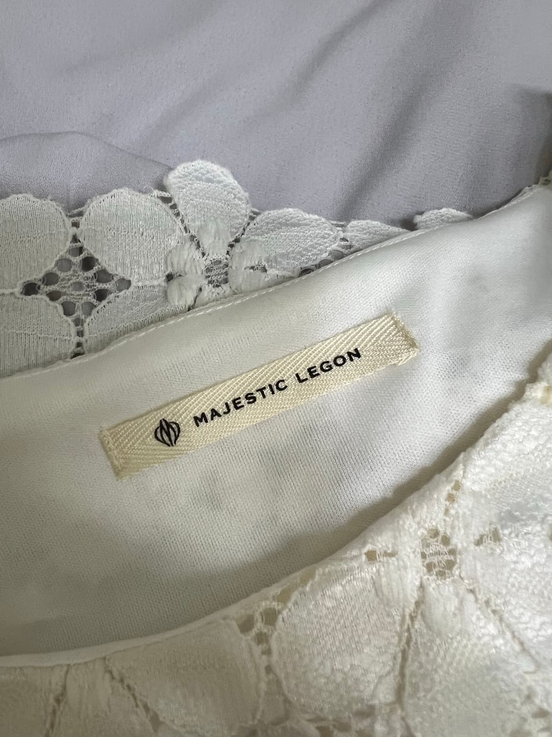 MAJESTIC LEGON 플라워 레이스 자수 쉬폰 민소매 롱원피스 상품이미지8