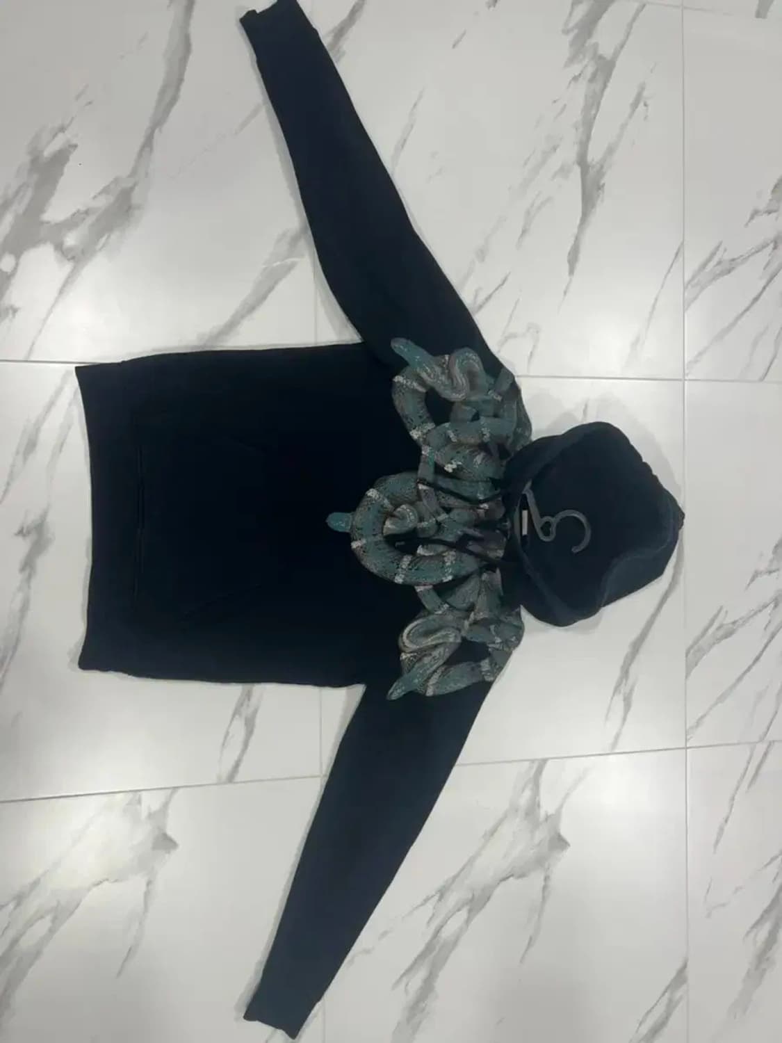 마르셀로불론 후드티 xs 상품이미지1