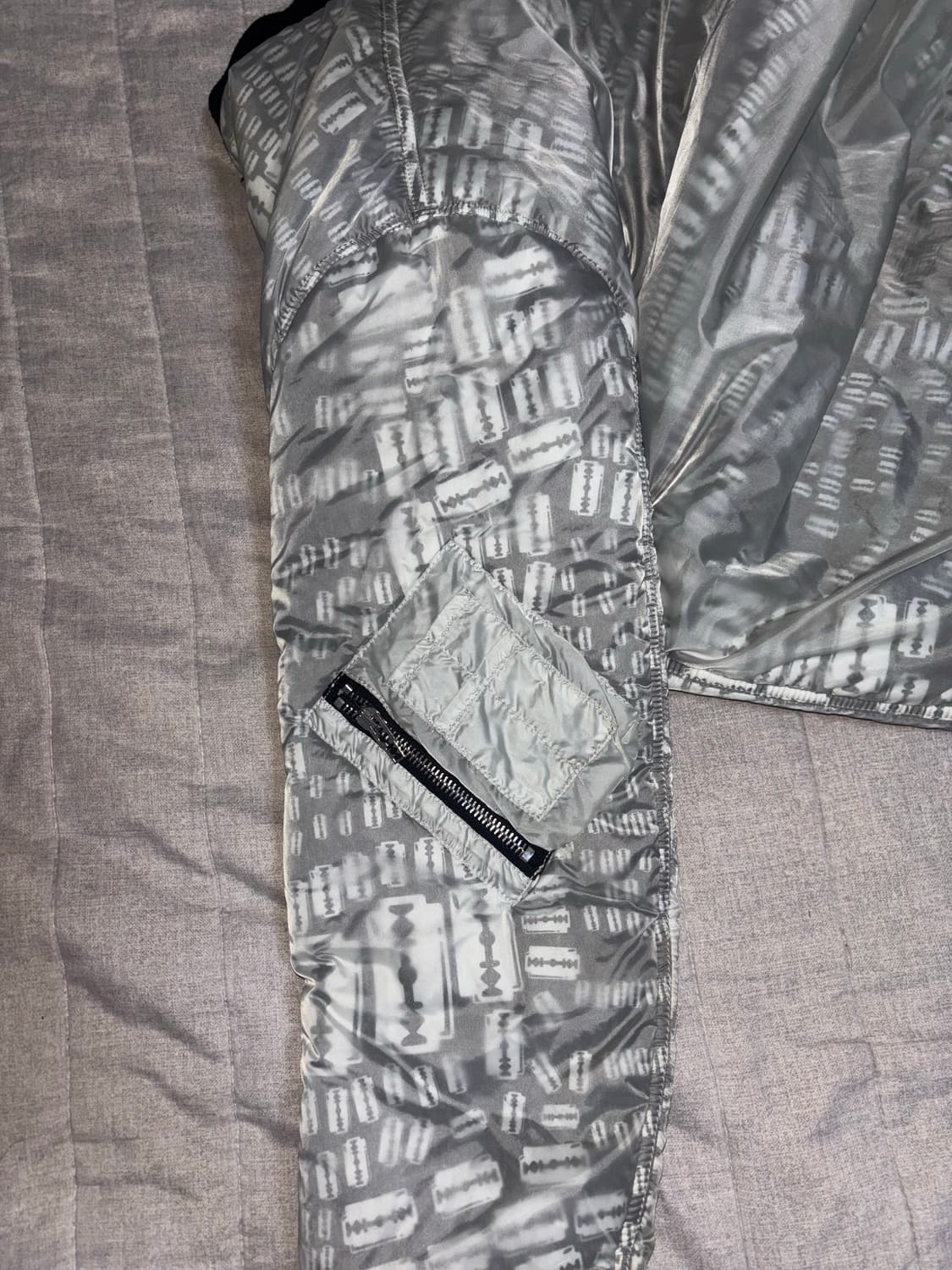 14Fw 알렉산더 맥퀸 면도기 봄버 48 상품이미지5