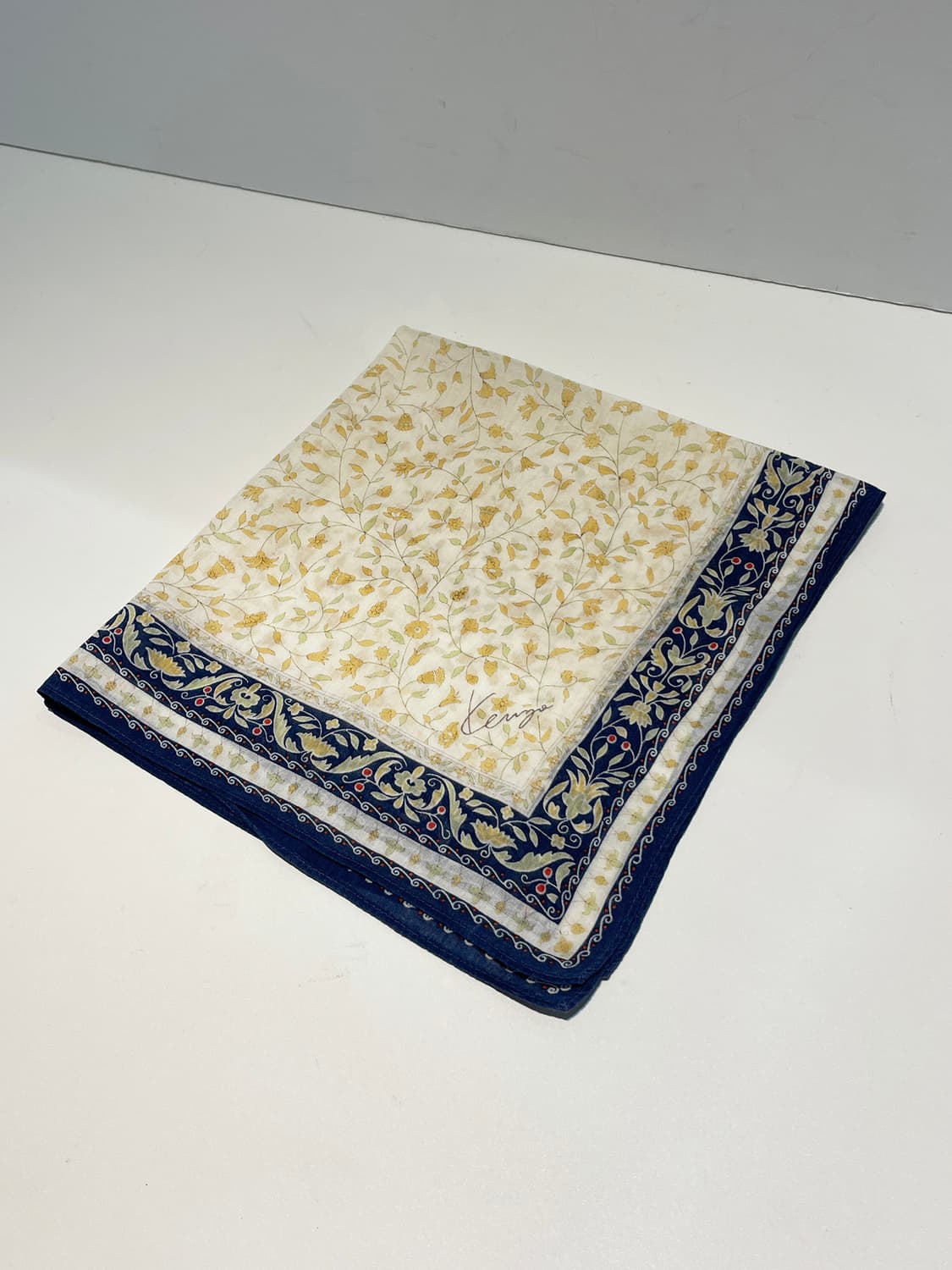 겐조 00s 재팬 플라워 패턴 쁘띠 손수건 A1456 상품이미지3