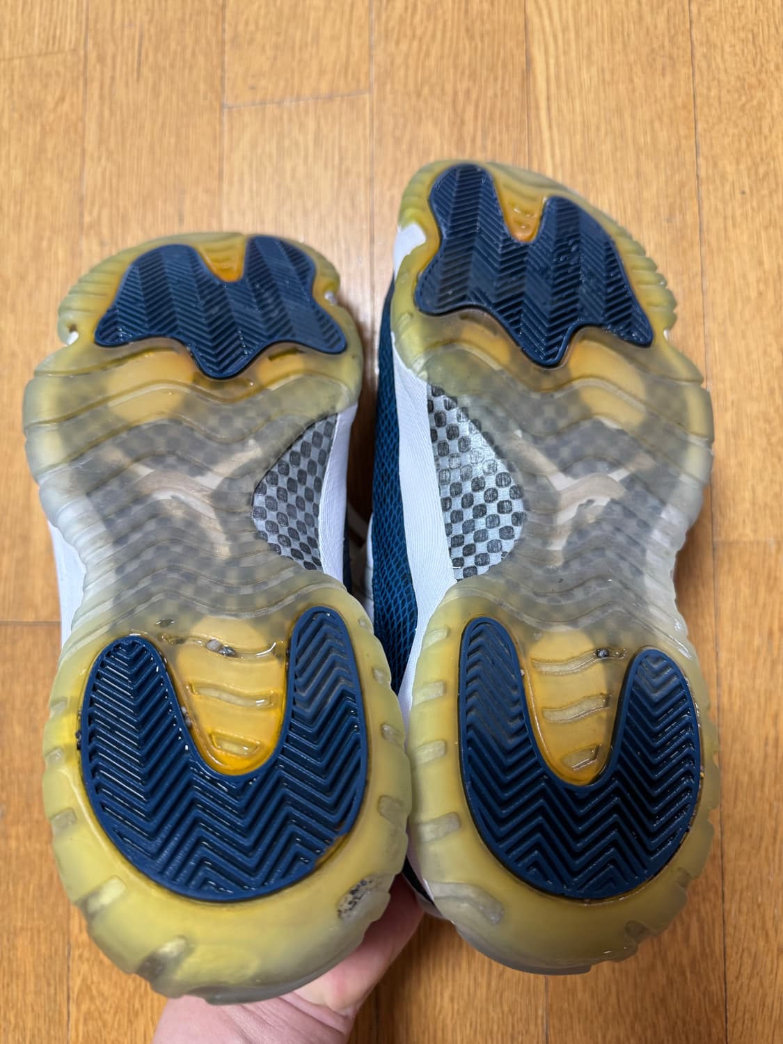 나이키 조던 11 로우 네이비 스네이크스킨 남뱀 280 상품이미지9