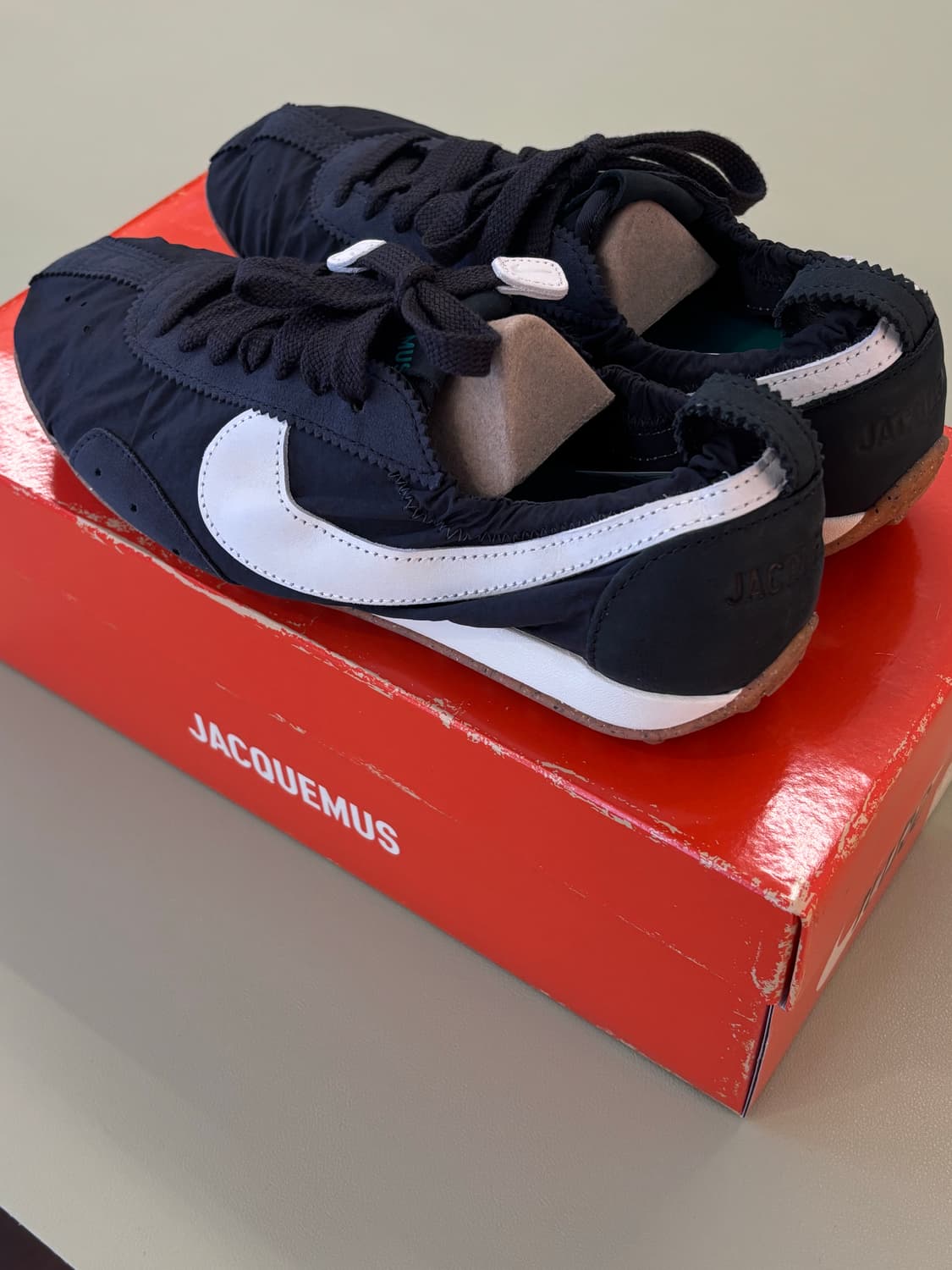 Jacquemus x nike “moonshoes” black 상품이미지3