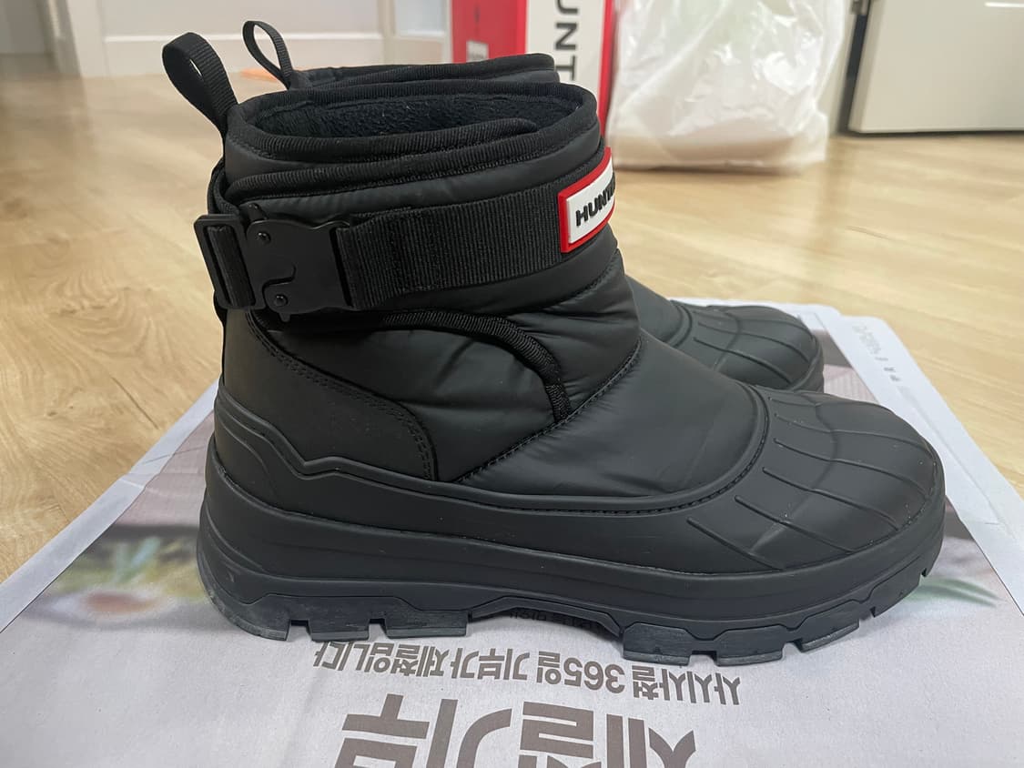 헌터 [UNISEX] 인트레피드 버클 숏 스노우부츠 - 블랙 240 상품이미지3