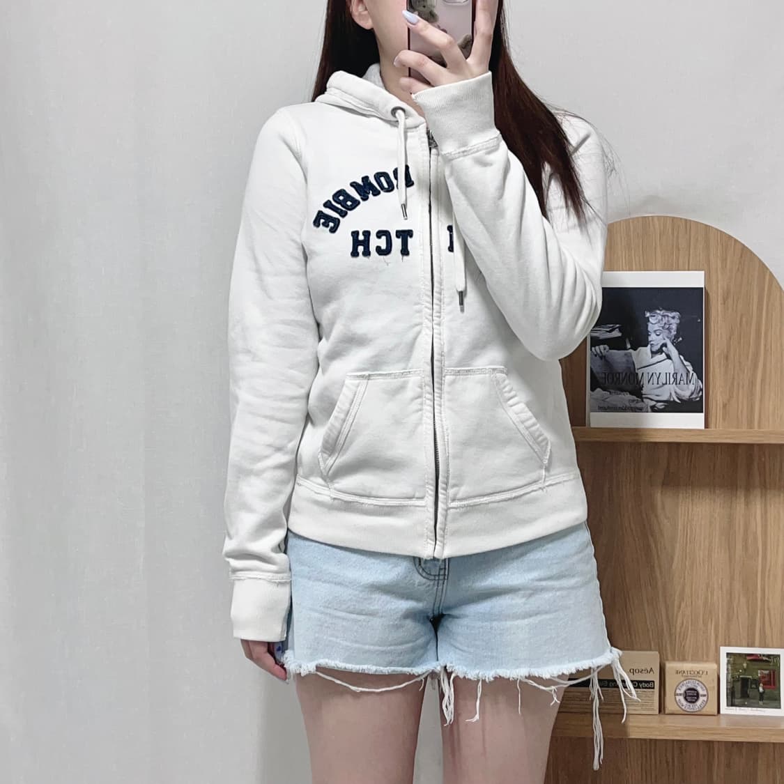 [정품] 아베크롬비 아이보리 아플리케 기모 후집 [ M ] 상품이미지3