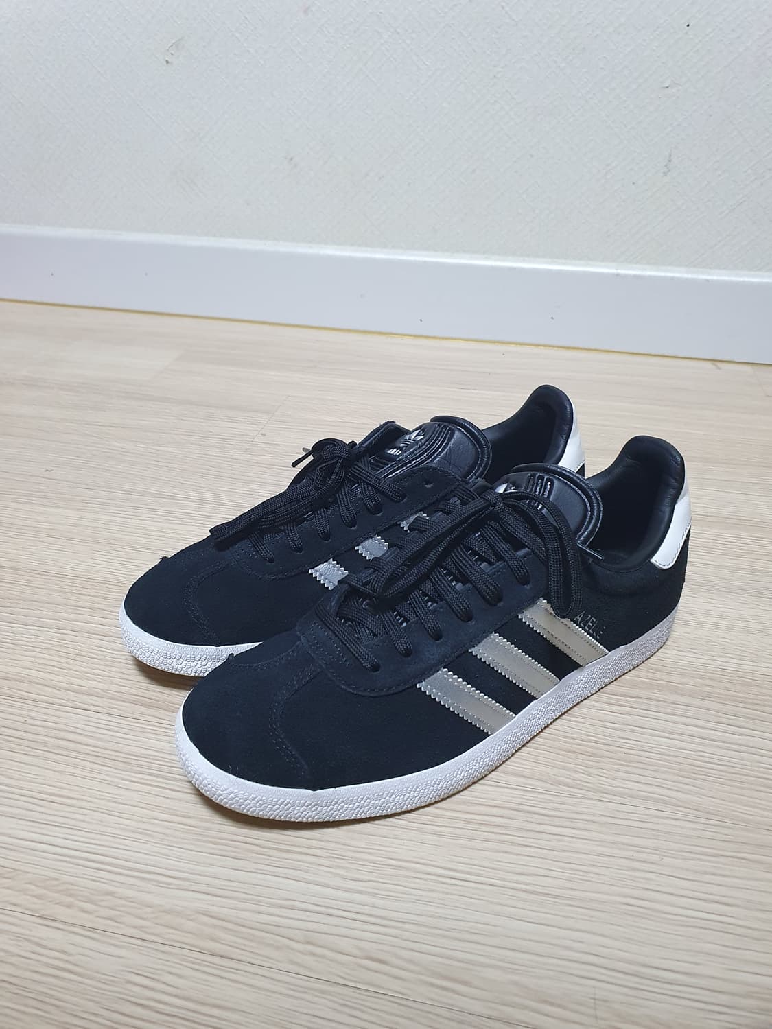 아디다스 가젤 스니커즈 245 상품이미지4