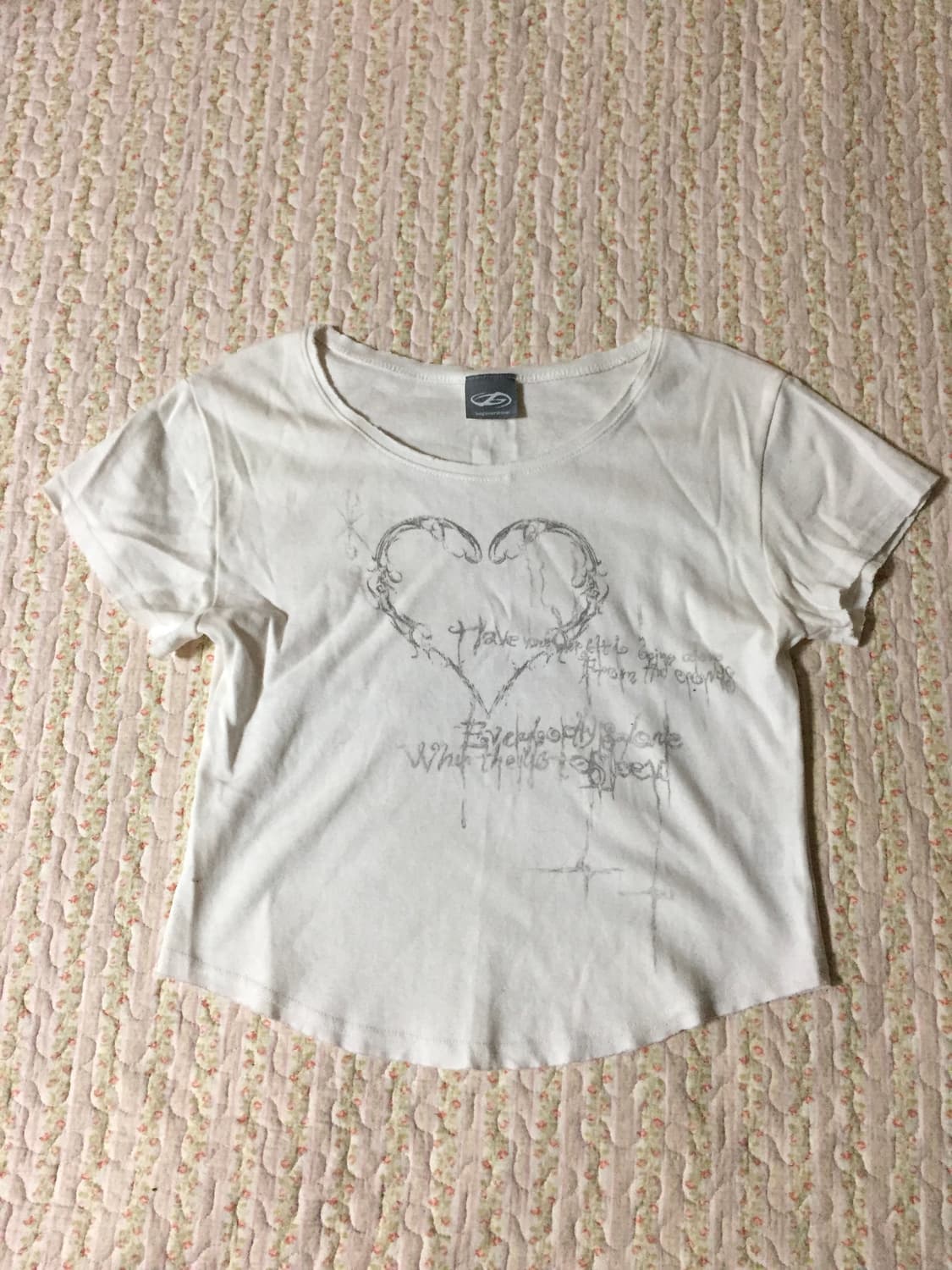 Hug your skin tee 상품이미지1