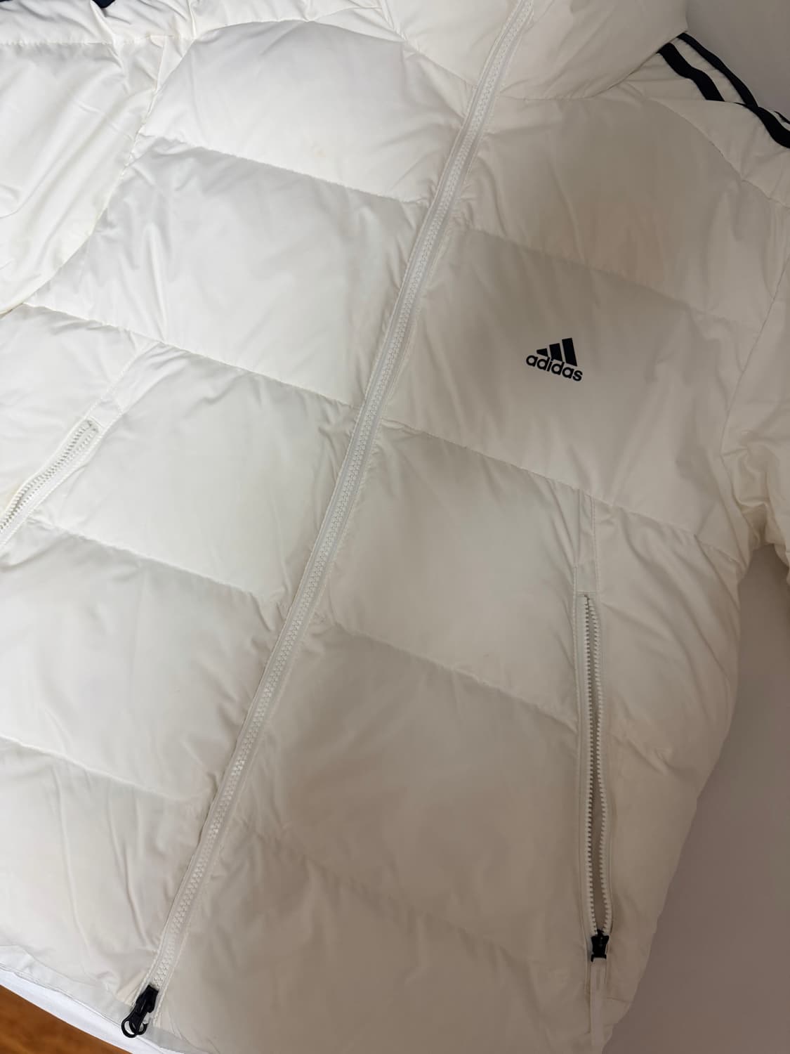 아디다스 양면 패딩 상품이미지2