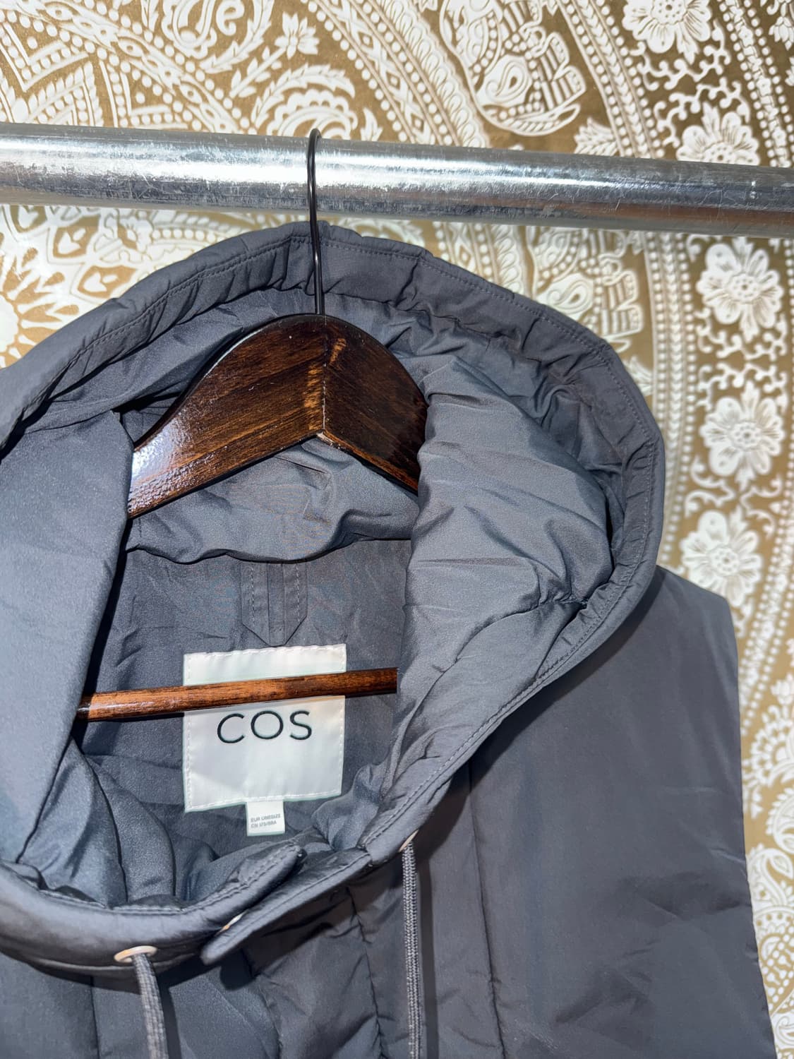 COS 코스 조끼 패딩 상품이미지4