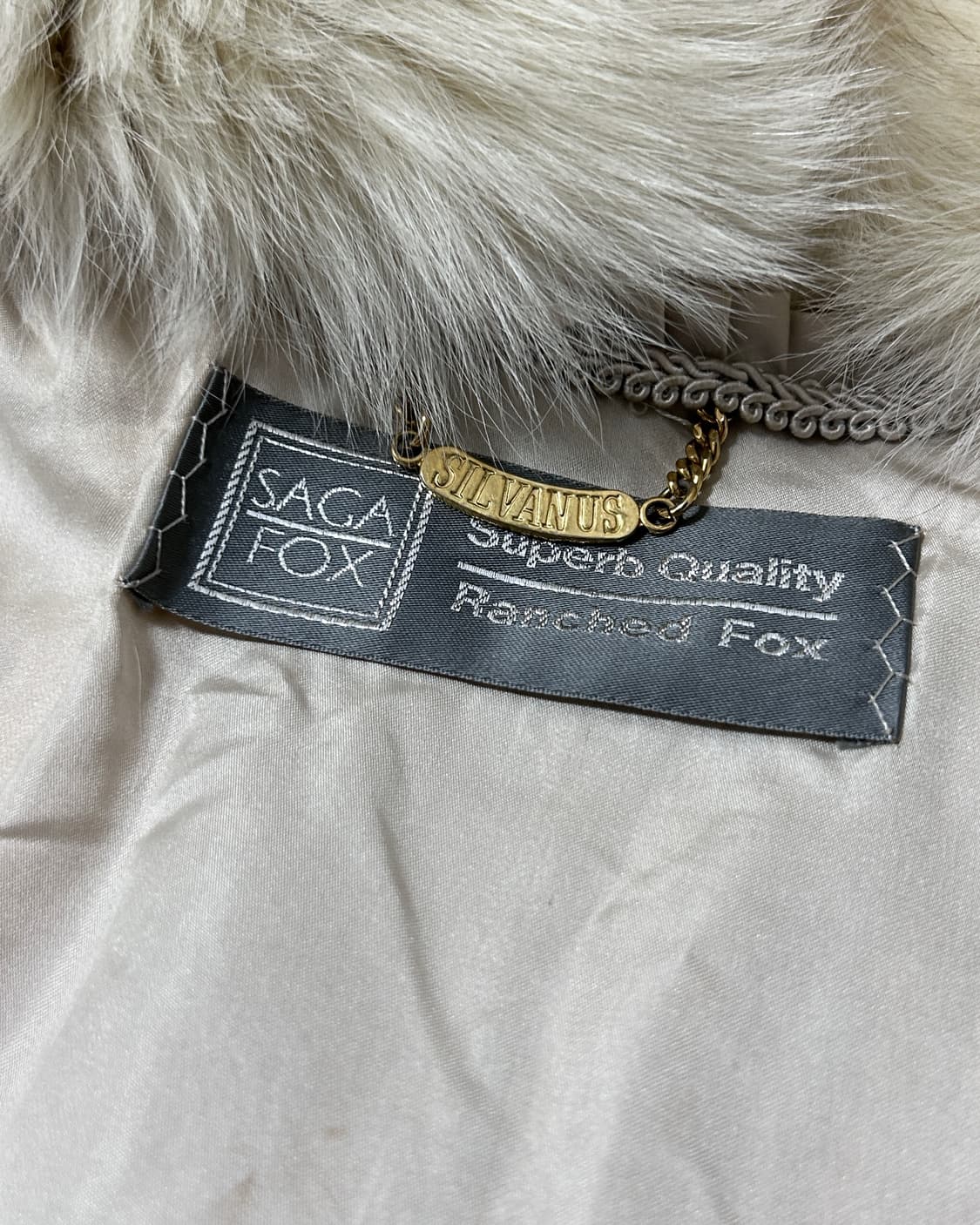 SAGA FOX White Fur Jacket 상품이미지4