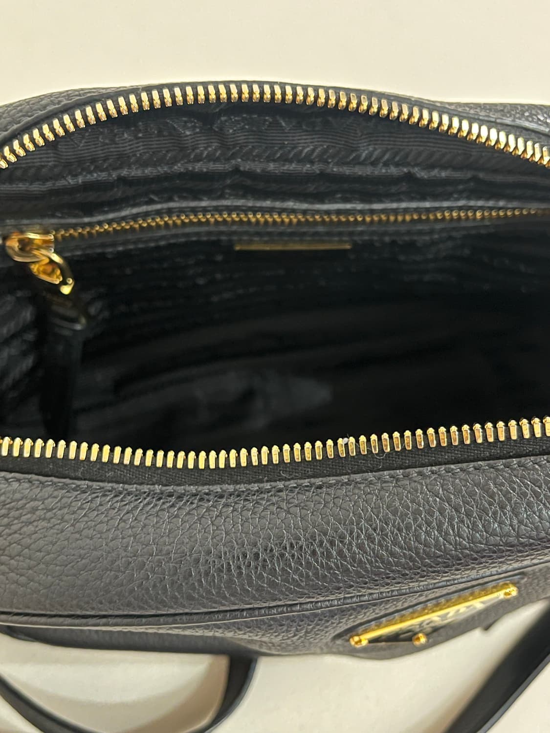 프라다 레더백 상품이미지5