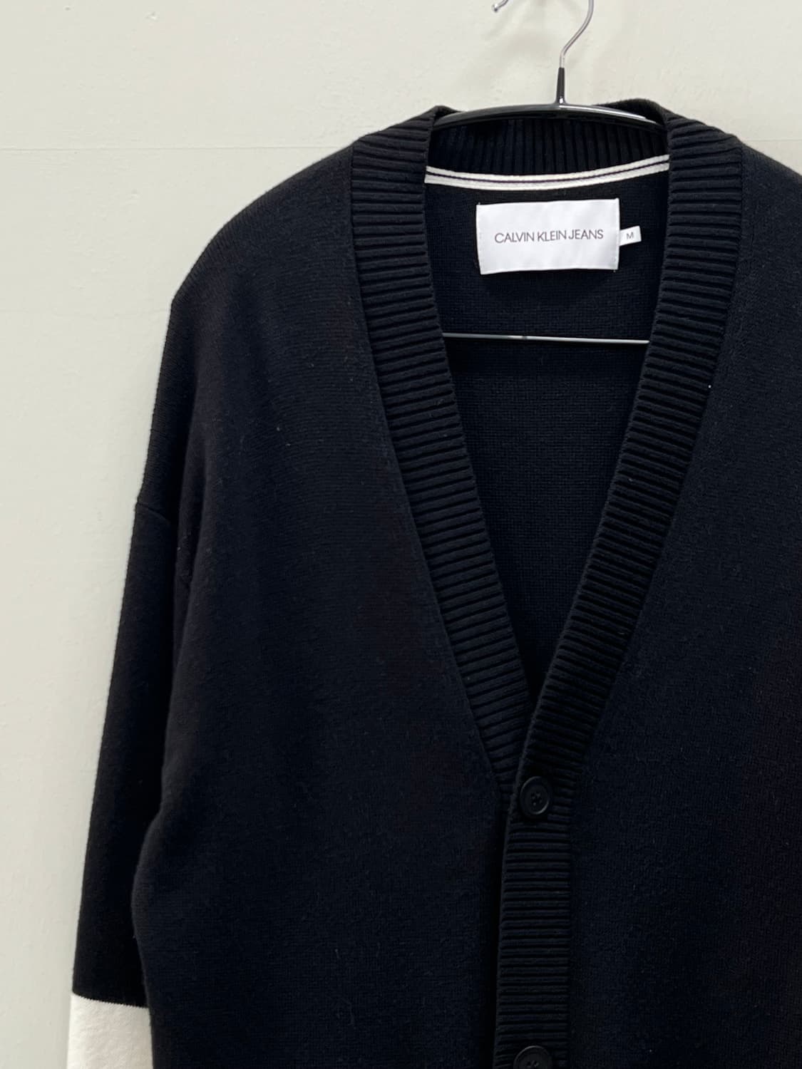 켈빈클라인 가디건 블랙 상품이미지3