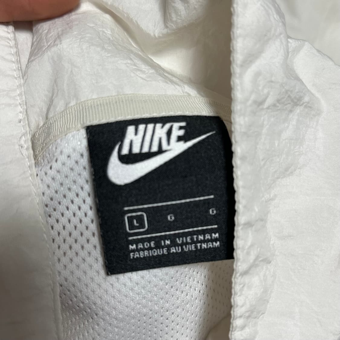 L 나이키 빅스우시 화이트 바람막이 상품이미지4