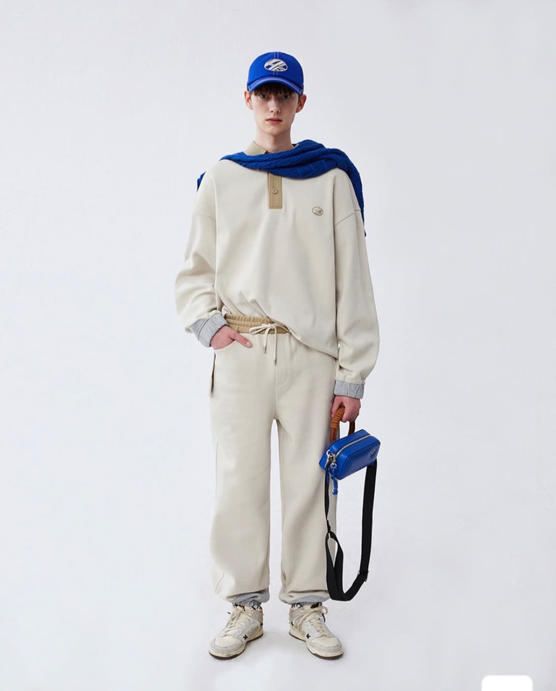 아더에러 셋업 판매 상품이미지1