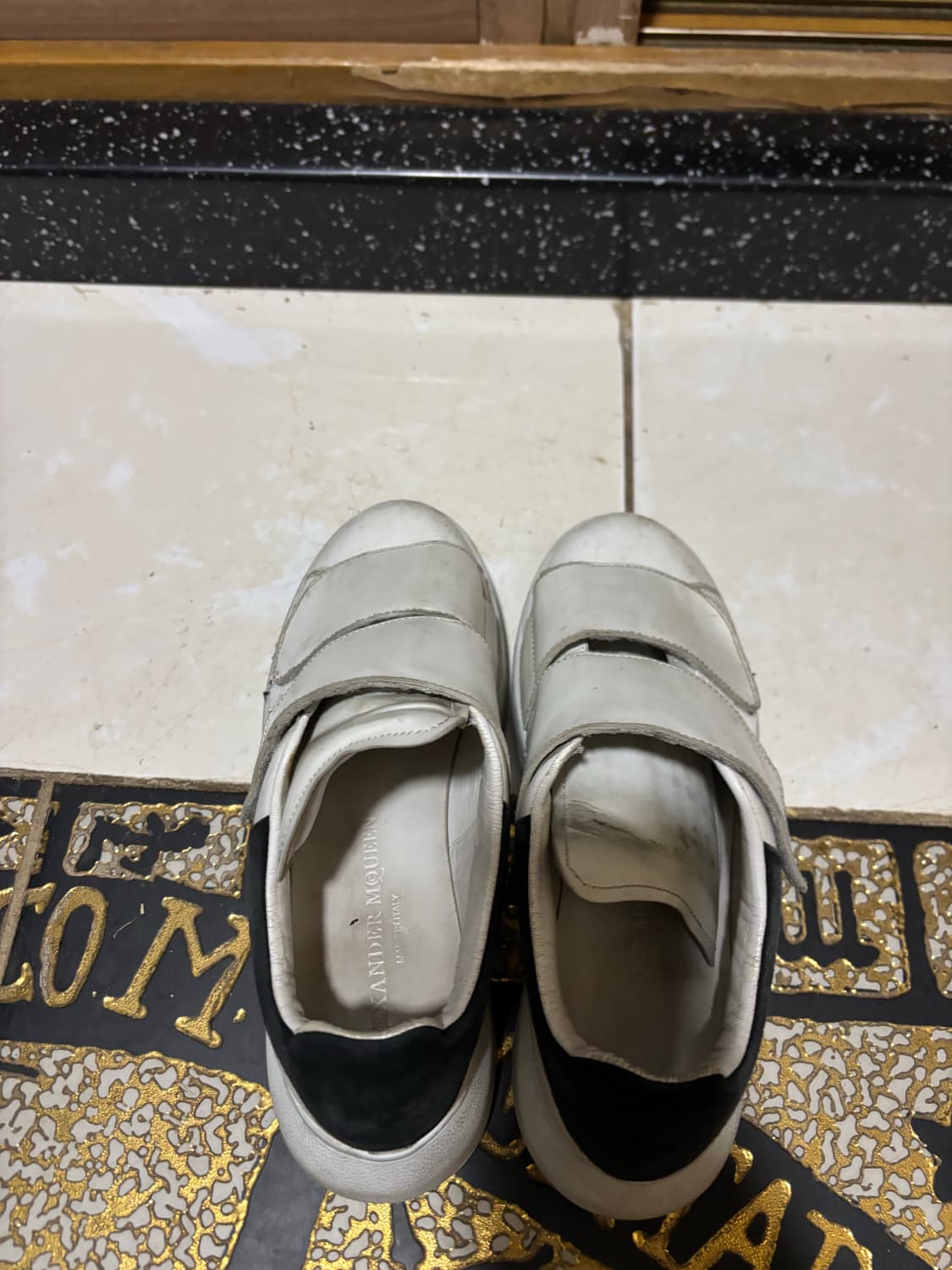 알렉산더맥퀸 오버솔 235 상품이미지4