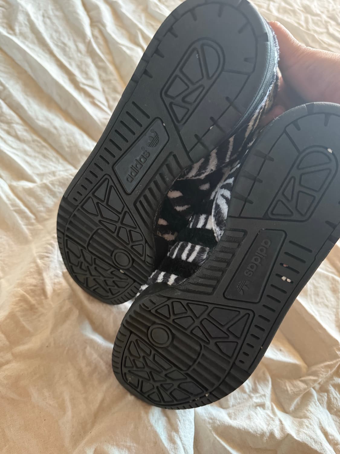 아디다스 제레미스캇 운동화 상품이미지4