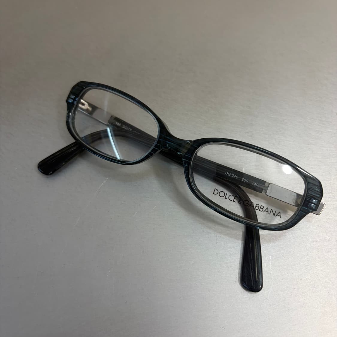 돌체앤가바나 DG 540 280 그레이 스트라이프 뿔테 안경 상품이미지1