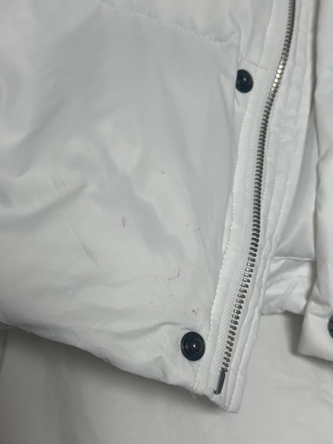 카키포인트 Stud Padded Jacket (white) 상품이미지4