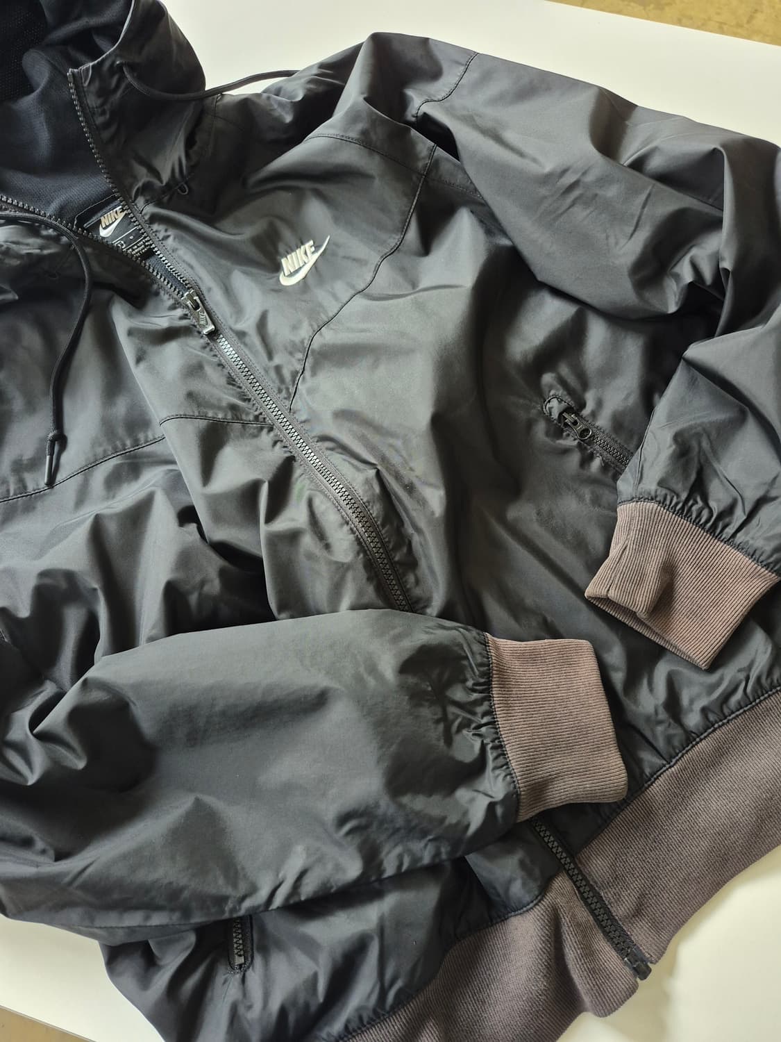 나이키 블랙 바람막이 후드집업 상품이미지5