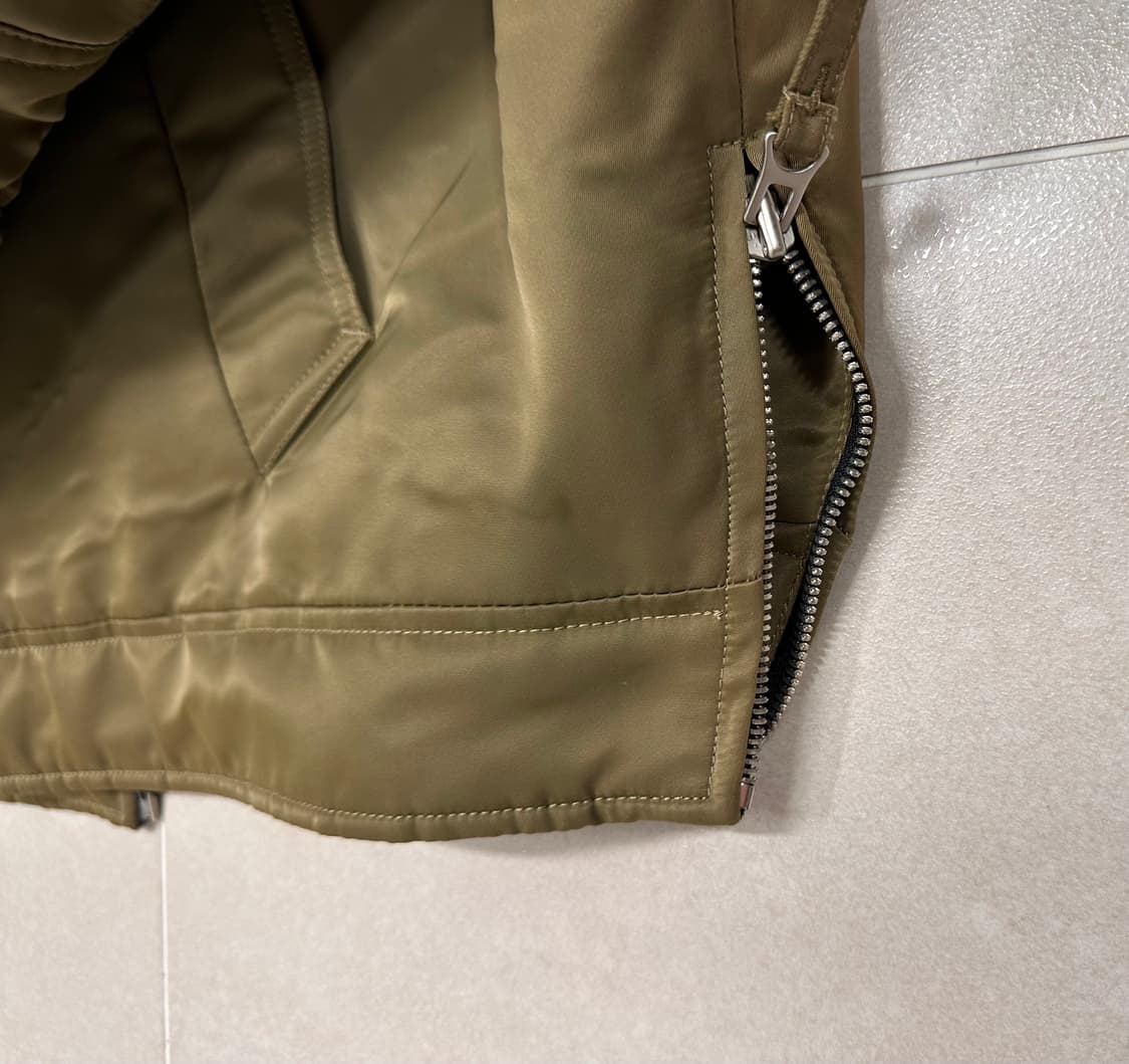 렉토 23fw 툴루즈 나일론 봄버 M 상품이미지4