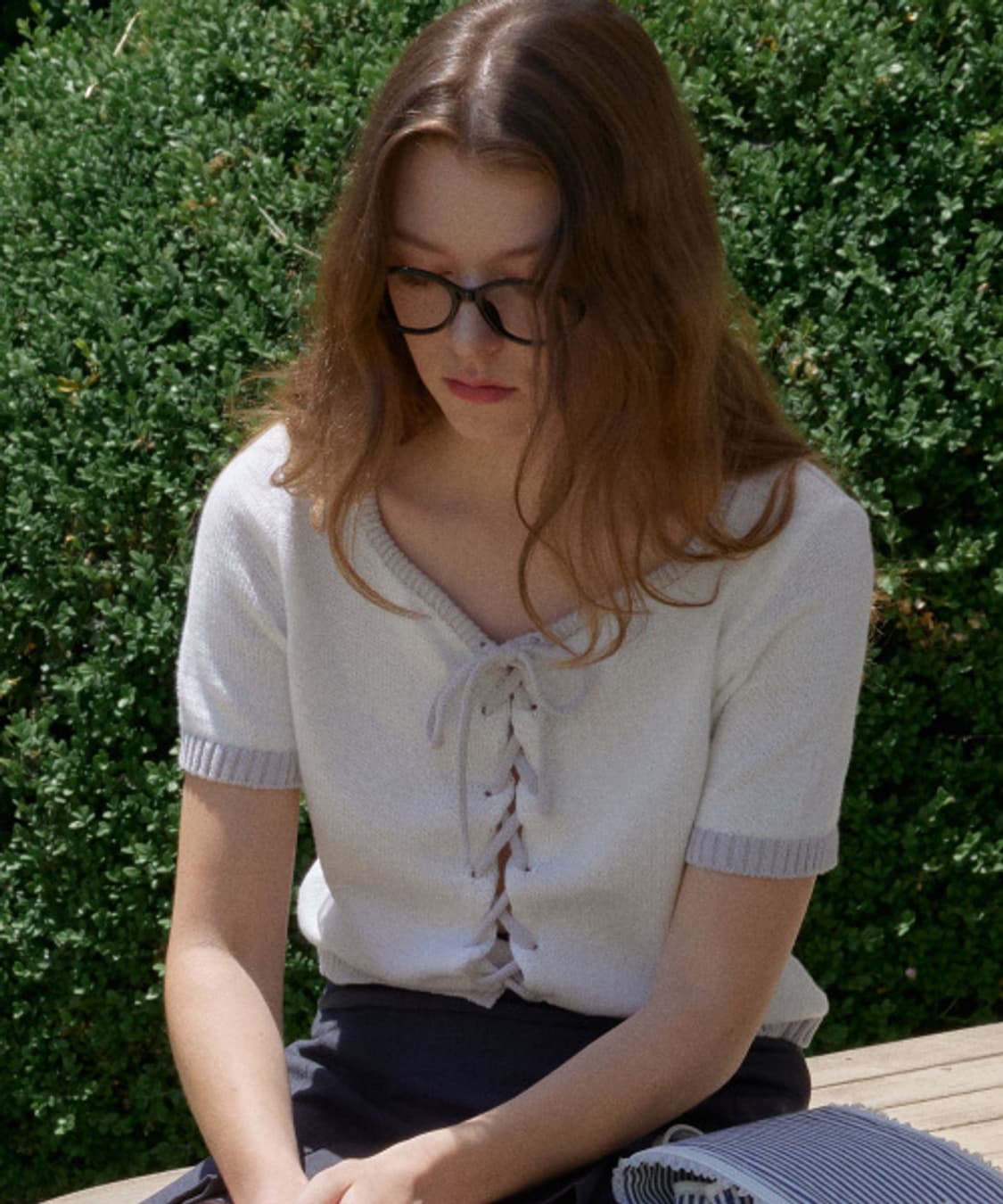 레터프롬문 튤립 아일렛 가디건 상품이미지1