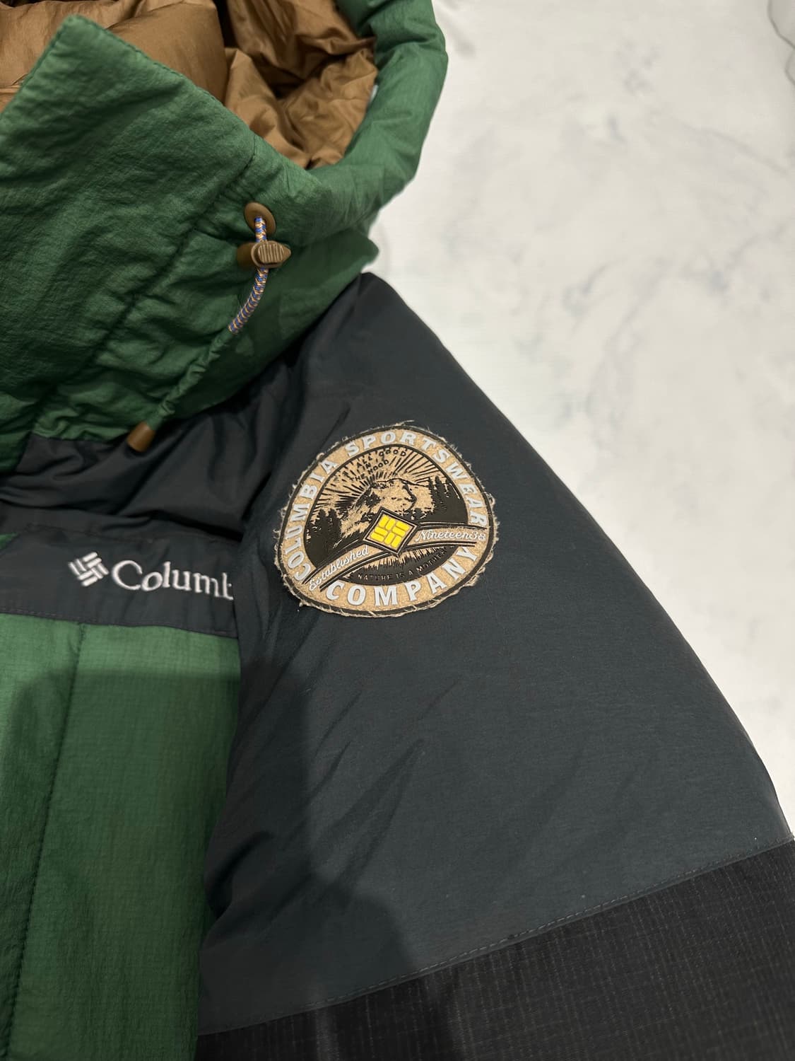 컬럼비아 옴니히트 상품이미지3