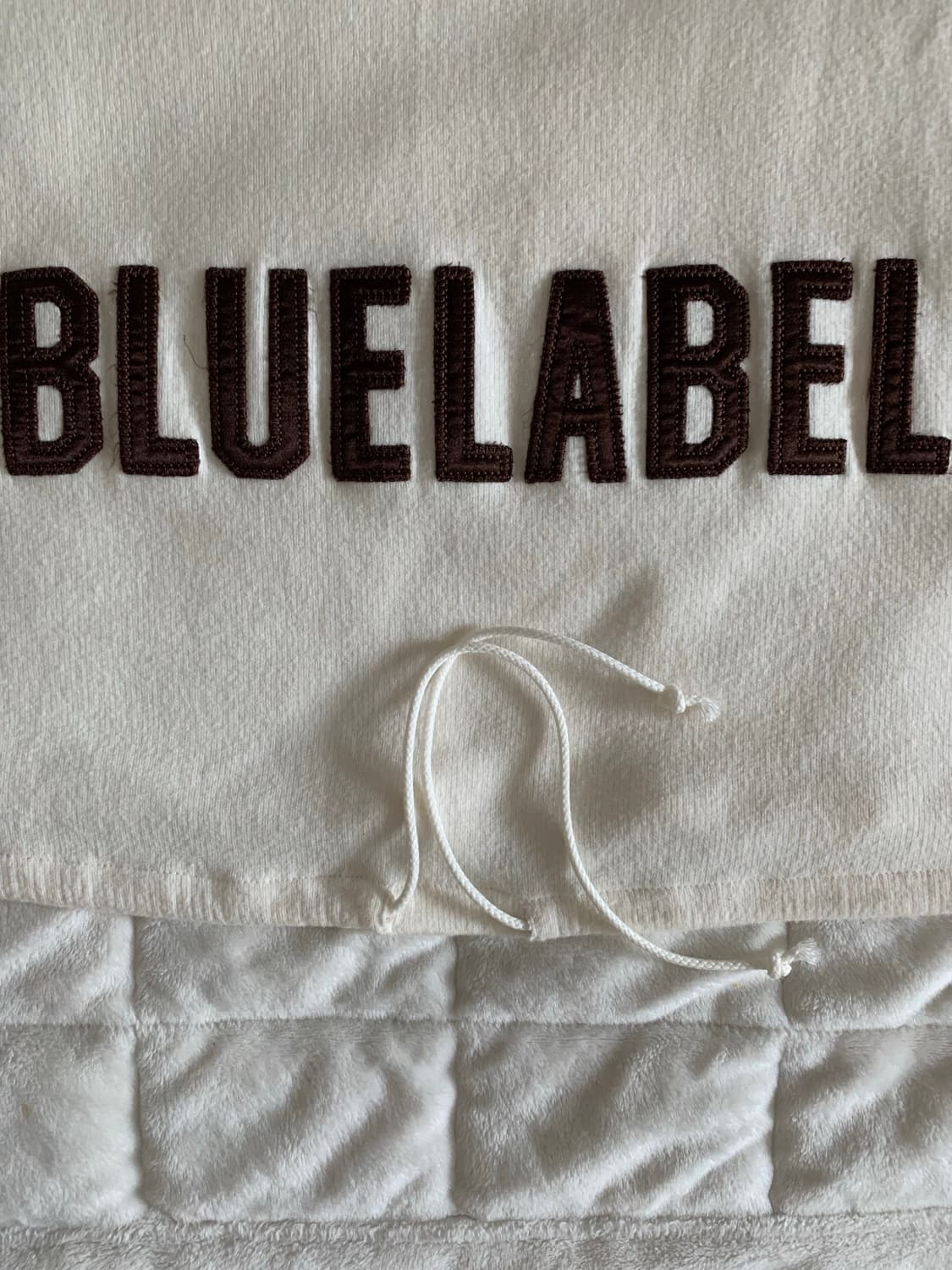 버버리 블루라벨 나시 슬리브리스 상품이미지2