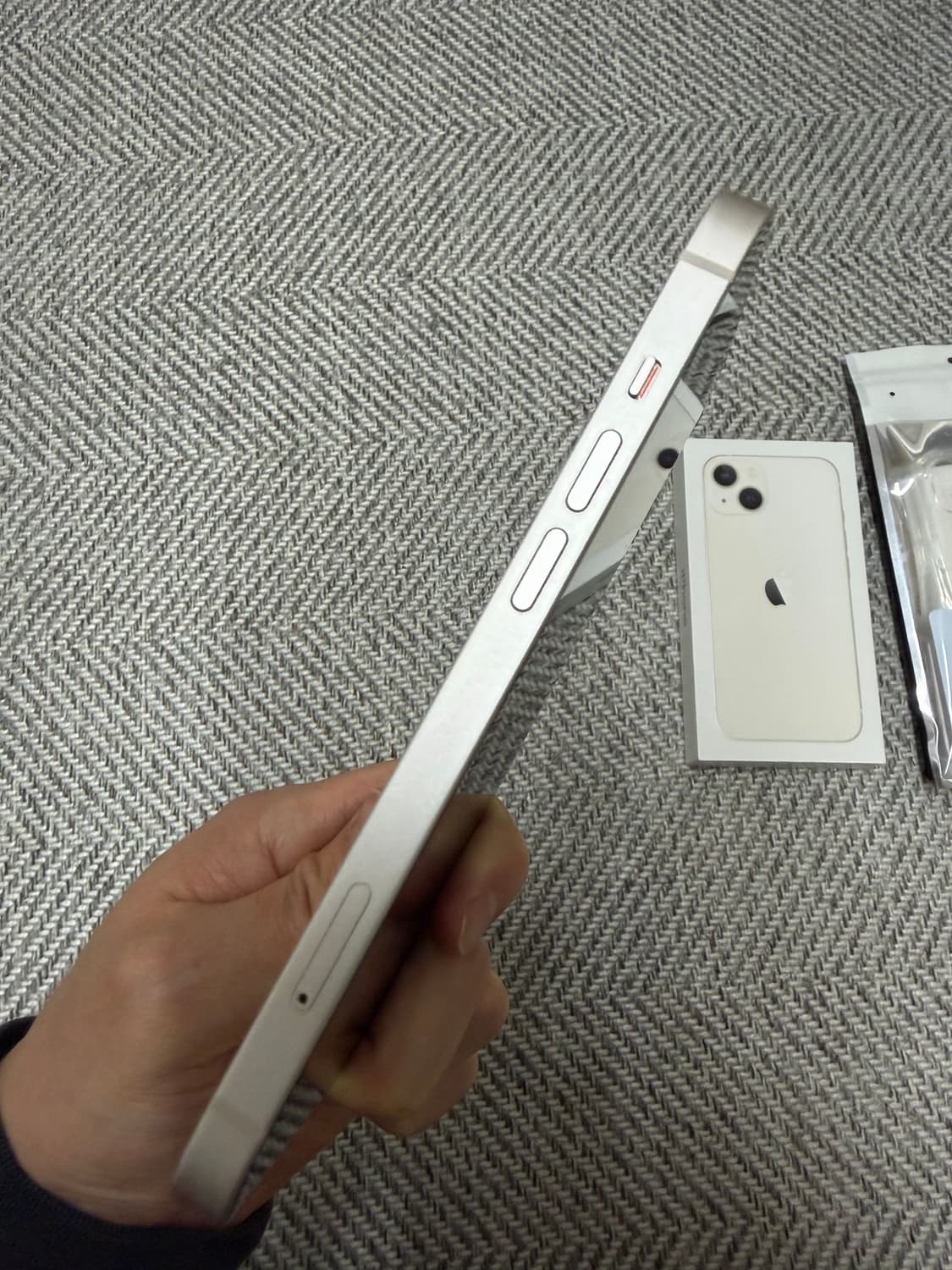 아이폰13 128g 화이트 상품이미지4