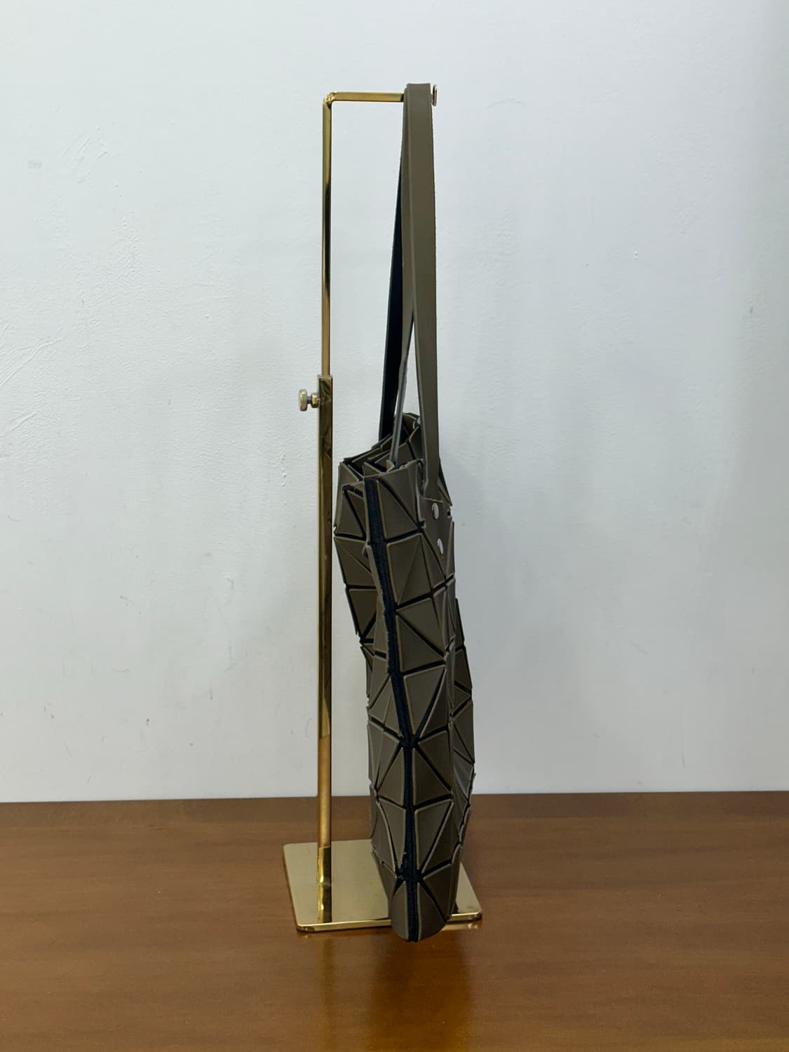 바오바오 이세이미야케 숄더백 상품이미지4