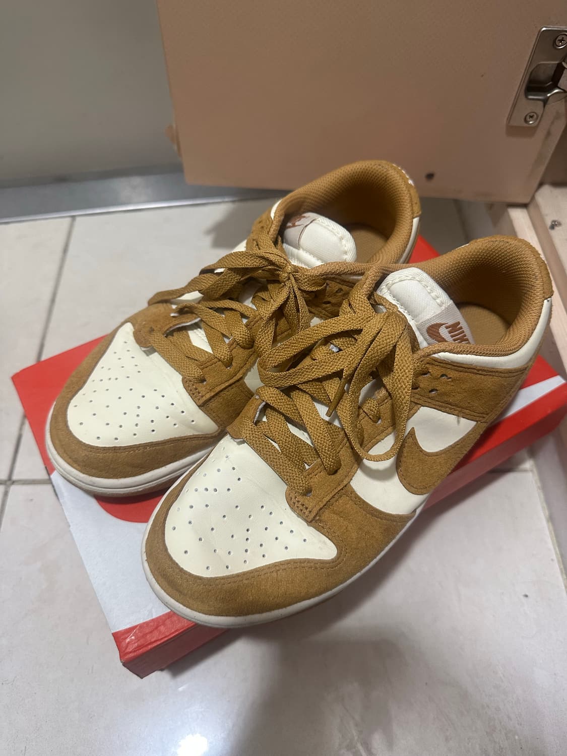 나이키 덩크 로우 상품이미지2