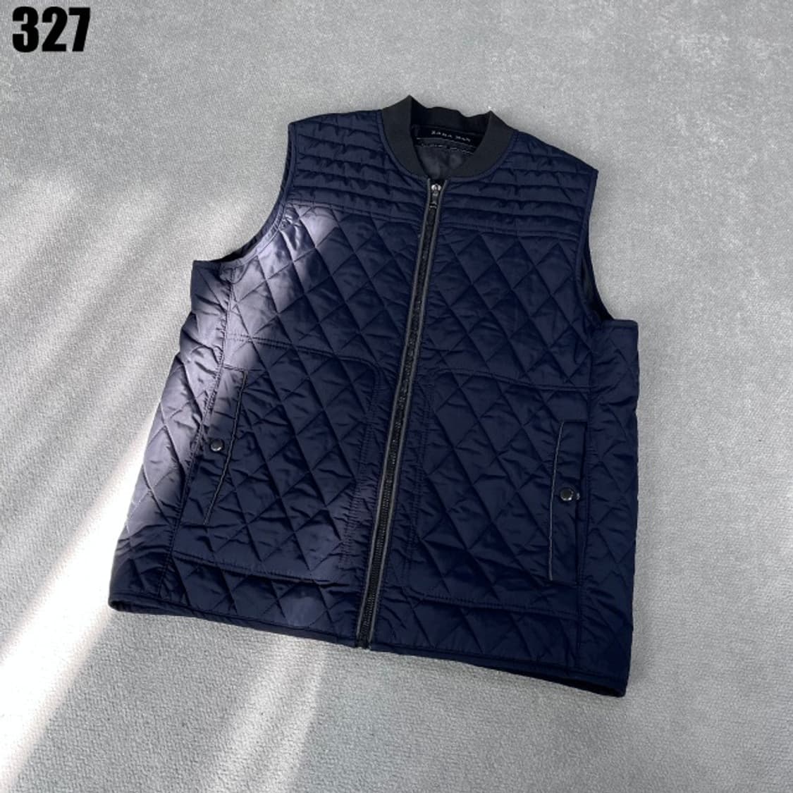 자라 남성 퀄팅 조끼  상품이미지1