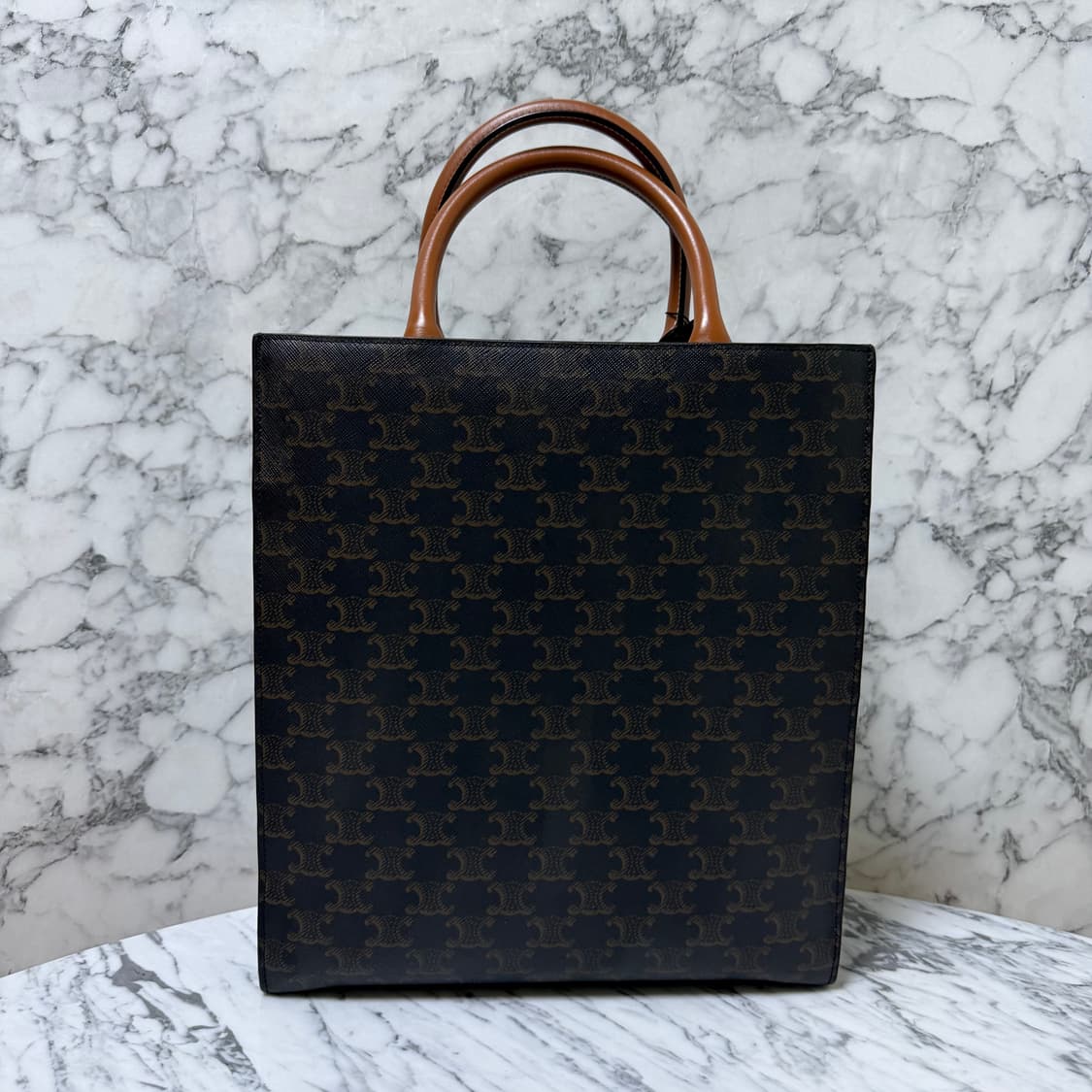 셀린느 트리옹프 캔버스 카바스 스몰 토트백 크로스백 상품이미지2