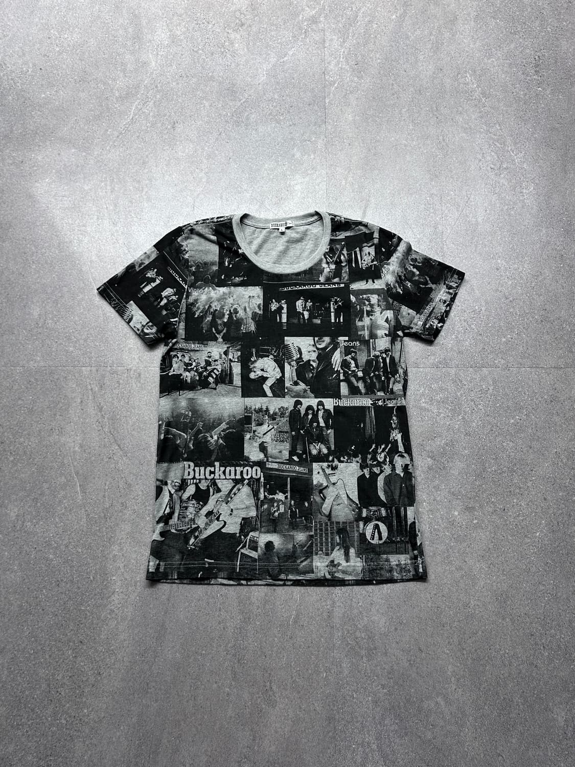 버커루 뉴스 페이퍼 그래픽 반팔 상품이미지4