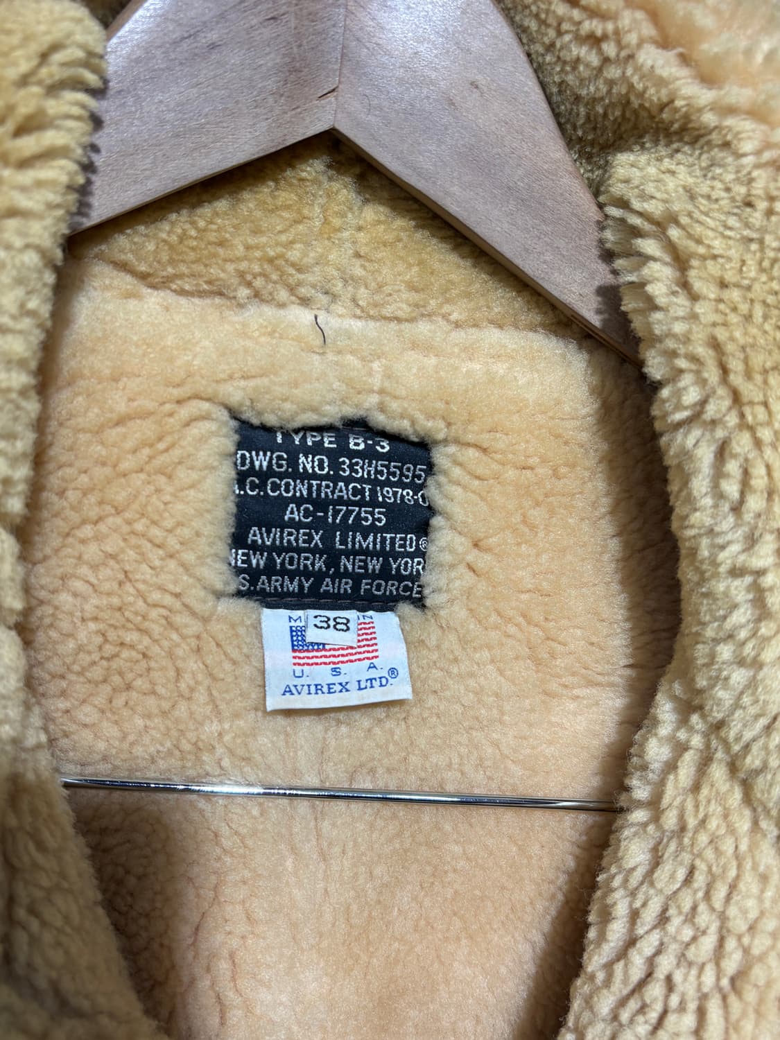 Avirex b-3 폭격기 무스탕 시어링자켓 상품이미지10