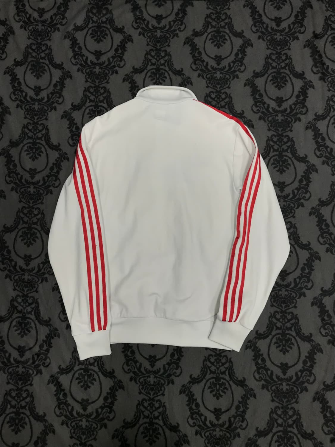 adidas 00s 흰빨 포켓 져지 상품이미지2