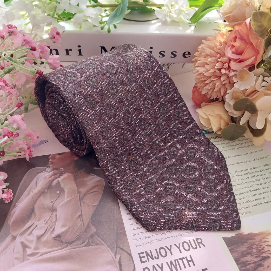 세루티 실크 자카드 지오메트릭 넥타이 9.8cm A+등급 K1520
 상품이미지2