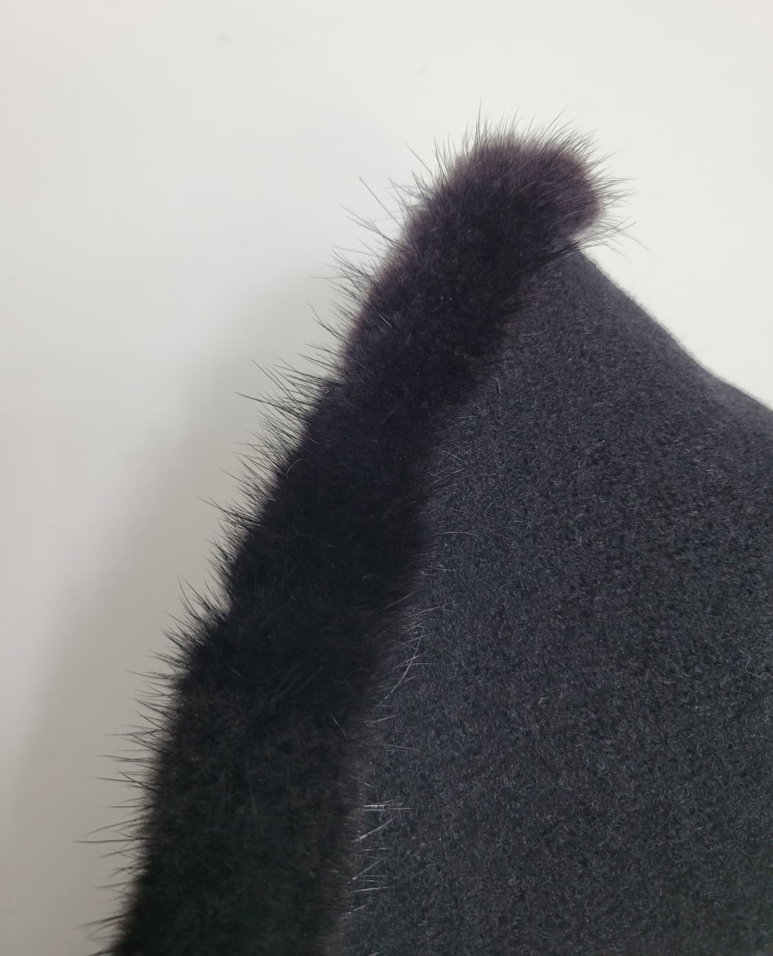 이상봉 밍크 배색 버킷햇 벙거지 모자 / 여 FREE 블랙
 상품이미지5