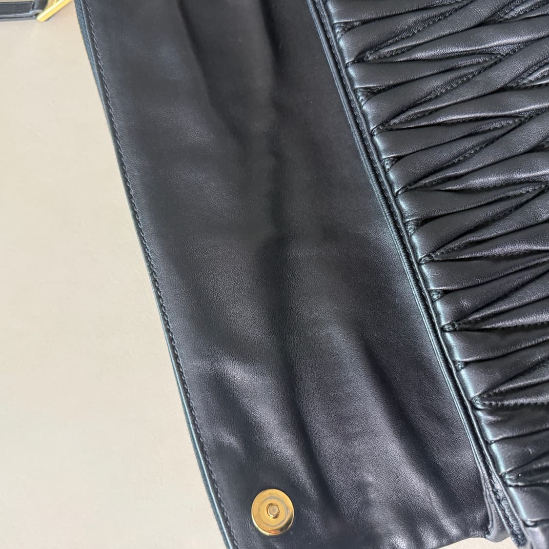 미우미우 마테라쎄  상품이미지9