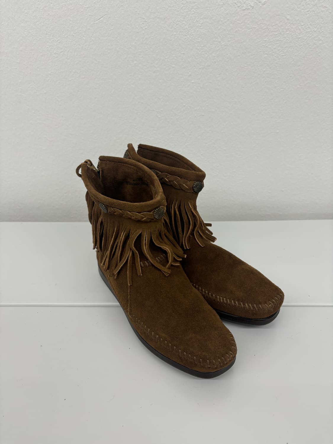 Minnetonka 프린지 부츠 스웨이드 상품이미지3