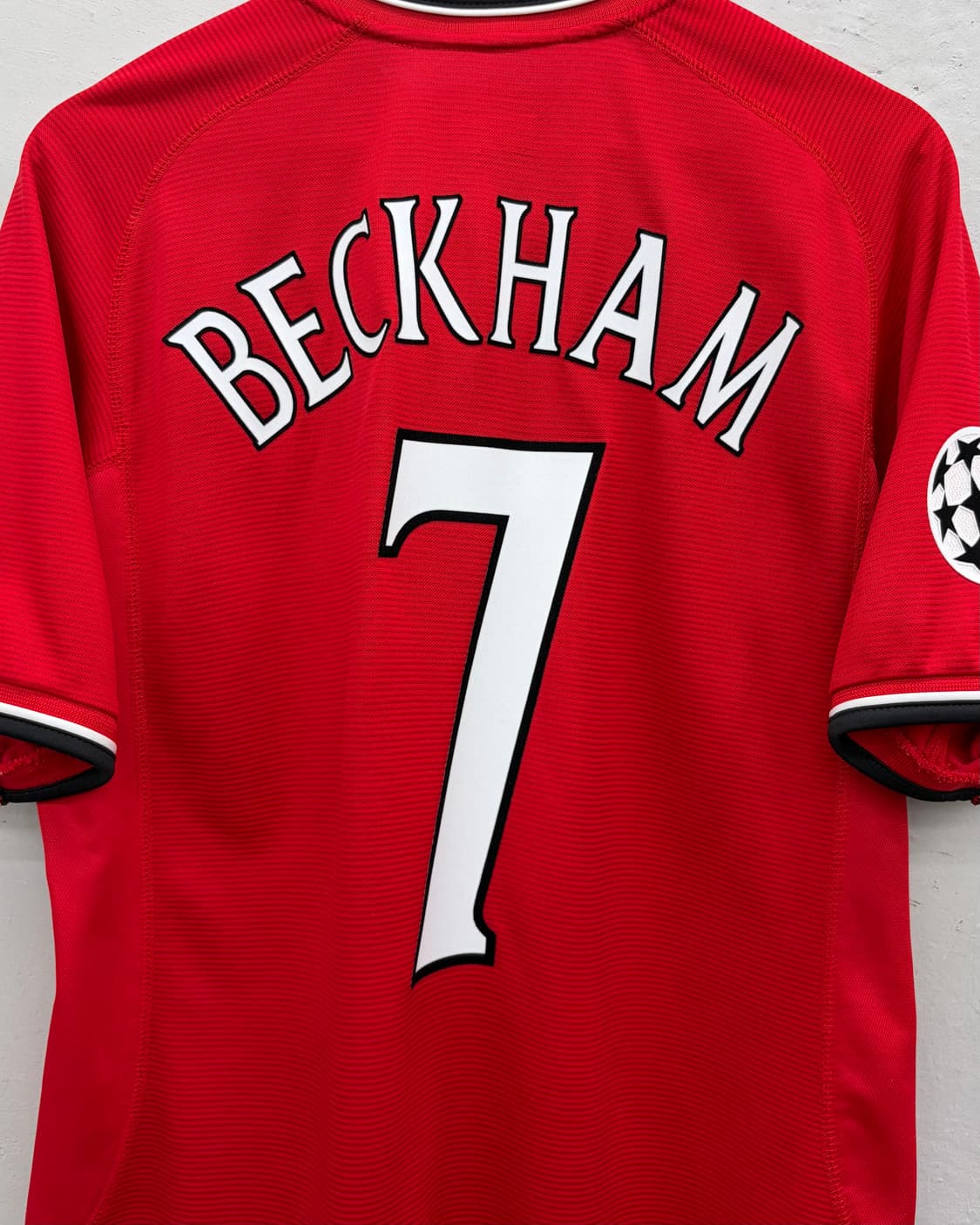 엄브로 00-02 맨체스터 유나이티드 홈 챔스킷 데이비드 베컴 상품이미지2