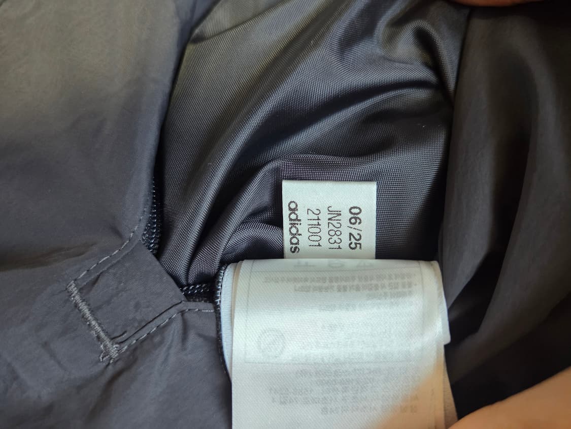 아디다스 맨유 아모림 패딩 상품이미지5