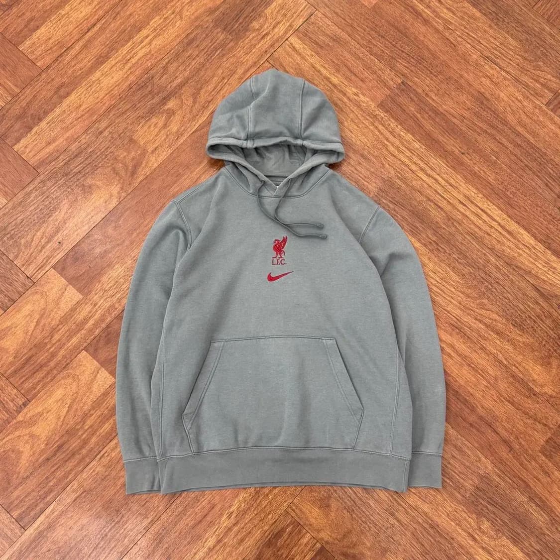 105 나이키 리버풀 후드 티셔츠  상품이미지1