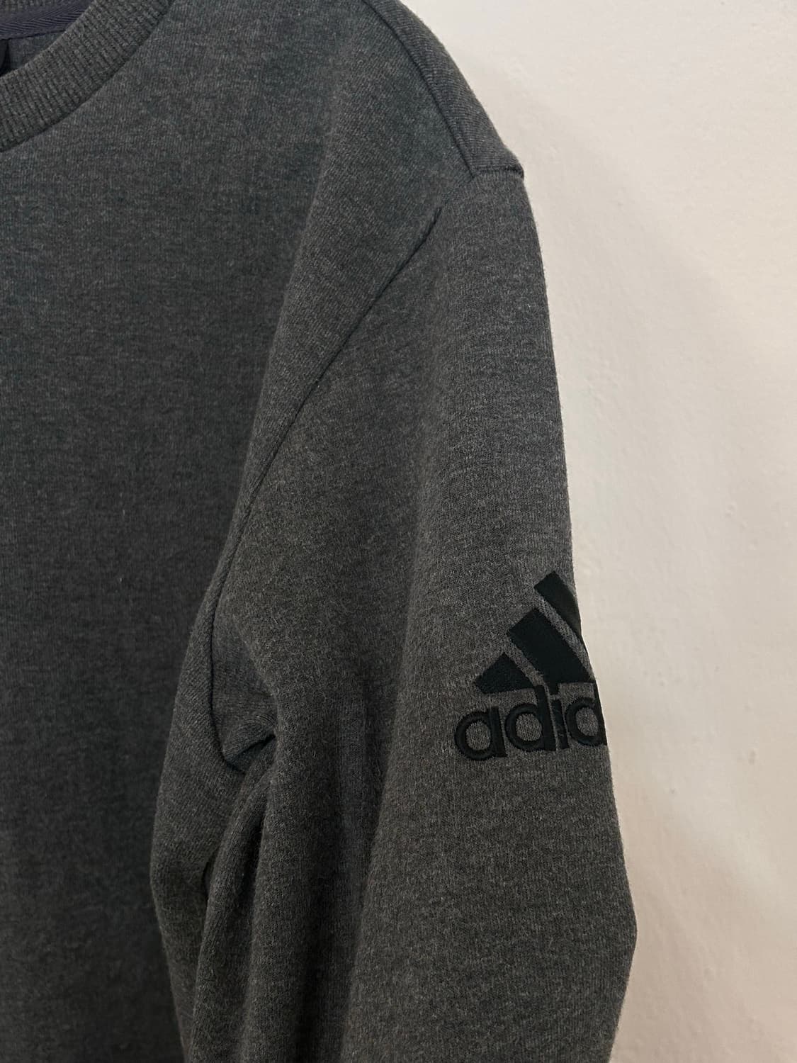 아디다스 맨투맨 그레이 90 상품이미지4