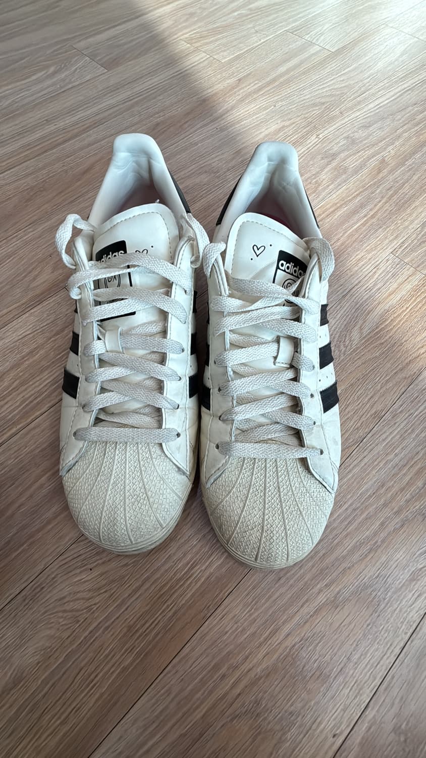 아디다스 슈퍼스타 앙드레 상품이미지1