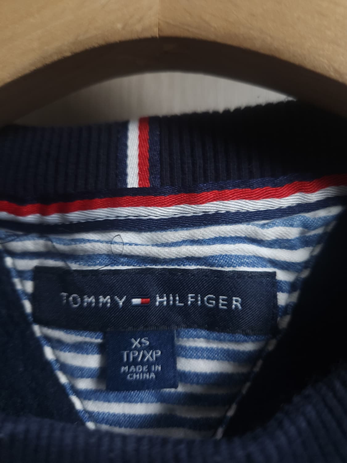 타미힐피거 빅로고 기모 맨투맨, XS 상품이미지2