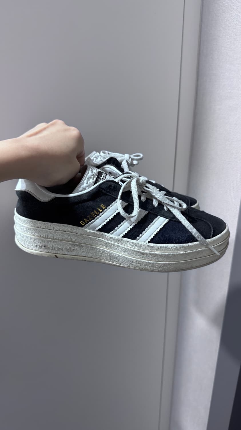 아디다스 가젤 볼드 코어 블랙 클라우드 화이트 235 상품이미지2