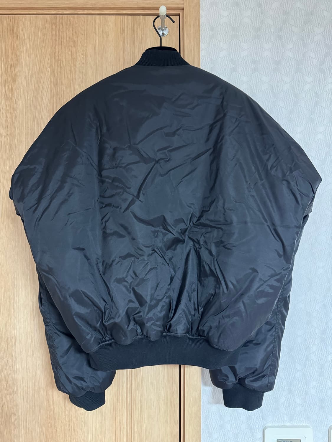 발렌시아가 스테로이드 봄버 44 상품이미지4