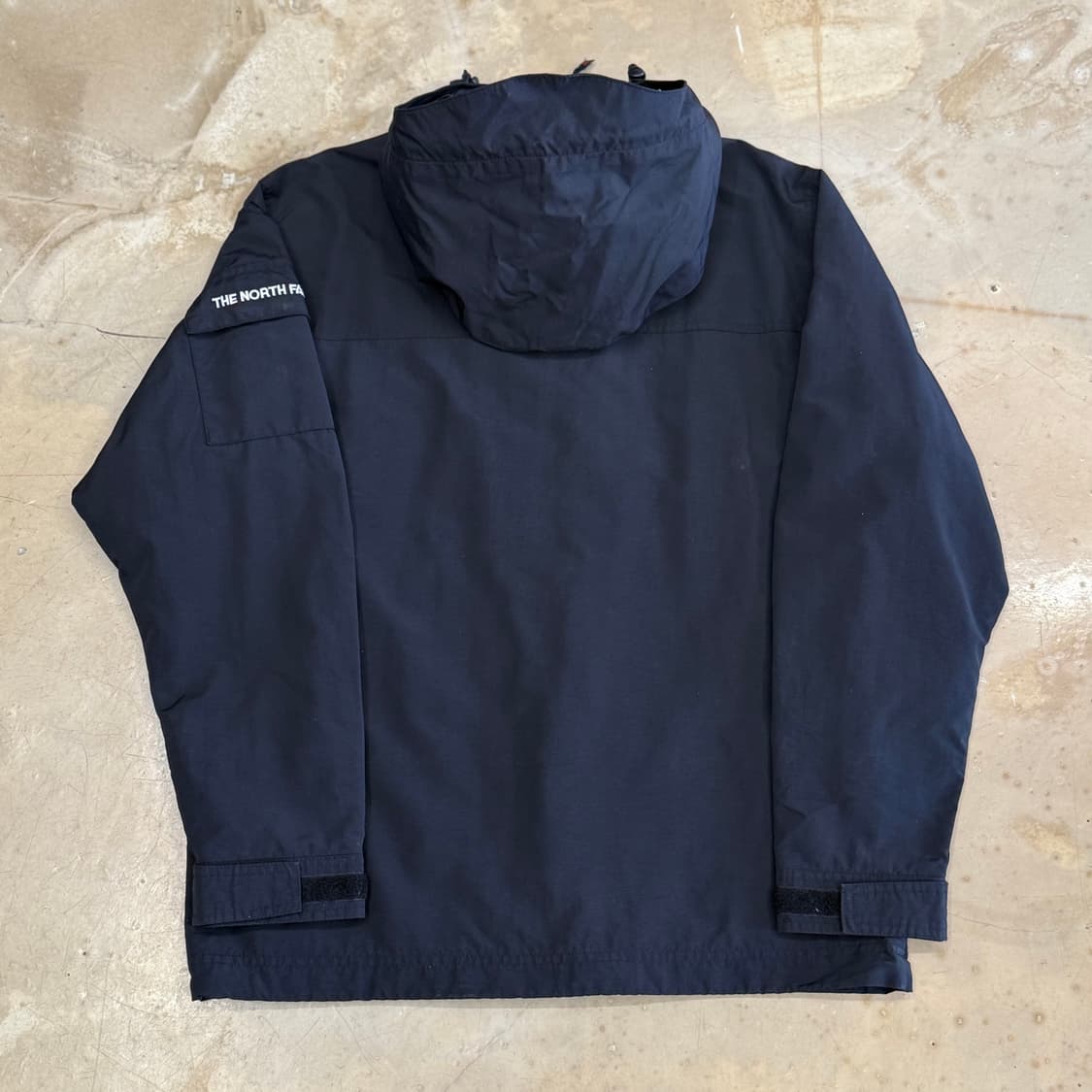 90 노스페이스 암포켓 블랙 후드 바람막이 상품이미지3